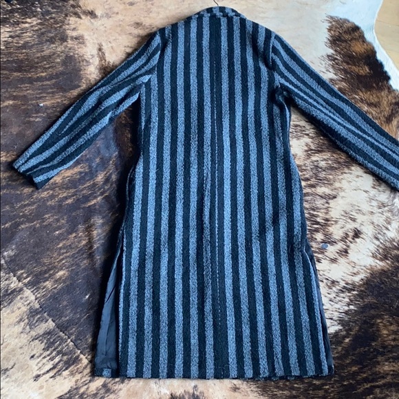 Grey and black wool coat - Picture 3 of 3